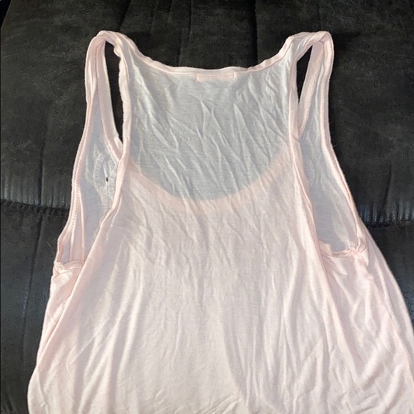 Tank - Picture 2 of 4